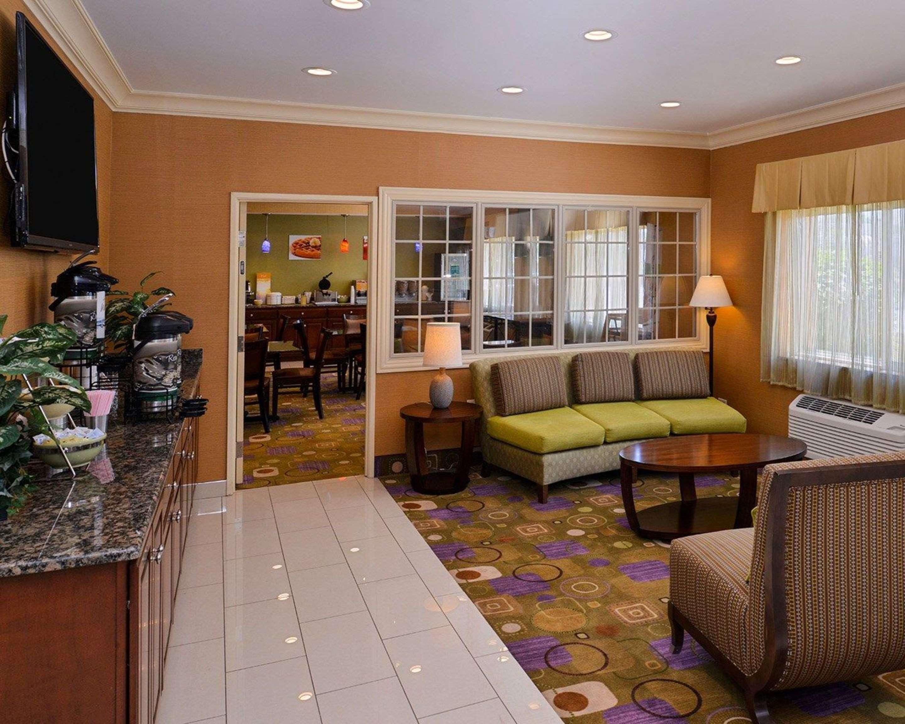 Mainstay Suites Joliet I-80 Εξωτερικό φωτογραφία